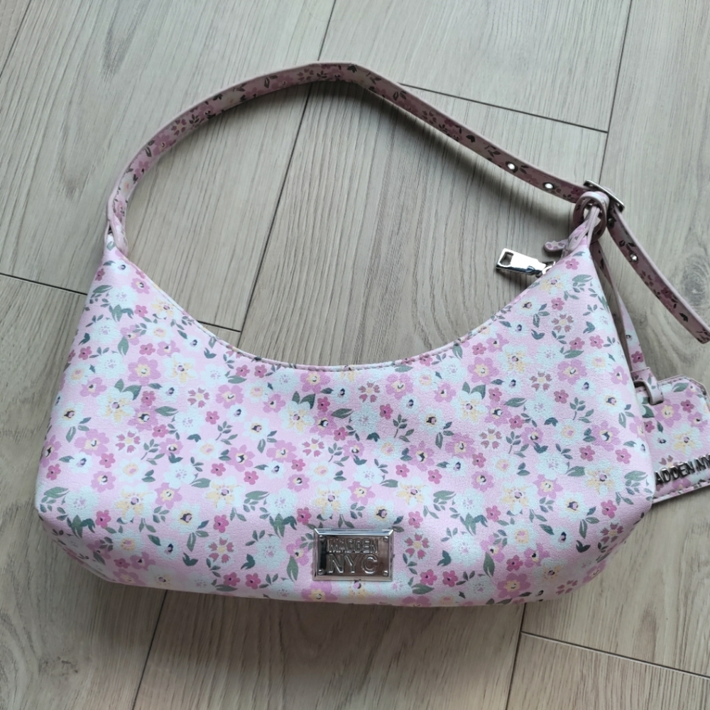 Madden NYC shoulder bag